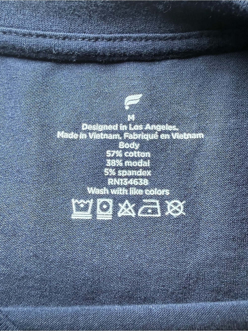 Fabletics The 24-7 Pocket Tee Shirt Mens Medium Short Sleeve Crew Neck Navy Blue - Picture 5 of 6